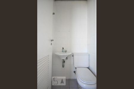 Apartamento à venda com 206m², 3 quartos e 4 vagasbanheiro de serviço