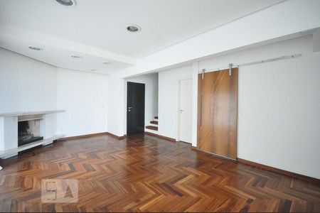 Apartamento para alugar com 206m², 3 quartos e 4 vagassala