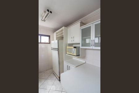 Apartamento à venda com 140m², 2 quartos e 2 vagasCozinha