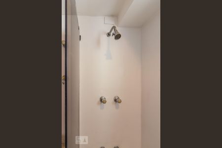 Apartamento à venda com 140m², 2 quartos e 2 vagasBanheiro da Suite 2