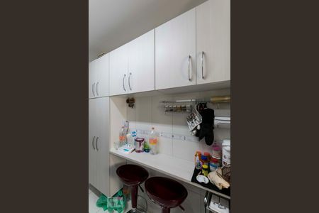 Apartamento à venda com 60m², 2 quartos e 1 vagaCozinha (Armários)