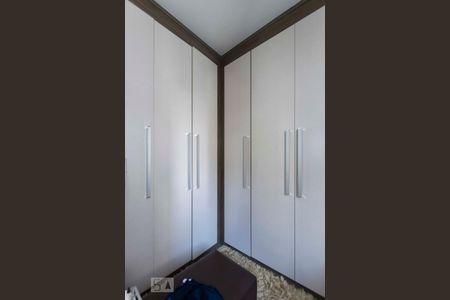 Apartamento à venda com 60m², 2 quartos e 1 vagaQuarto 2 - Closet (Armários)