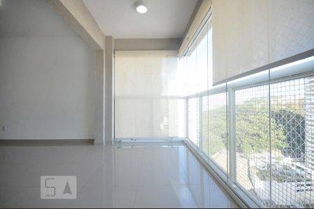 varanda de apartamento à venda com 2 quartos, 60m² em Vila Andrade, São Paulo