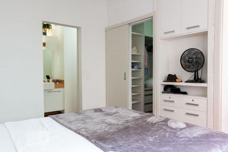 Apartamento à venda com 77m², 1 quarto e sem vagaQuarto