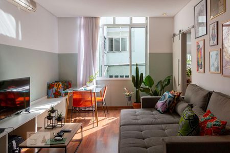 Apartamento à venda com 77m², 1 quarto e sem vagaSala