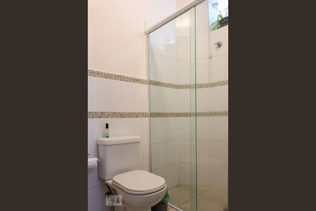 Apartamento à venda com 77m², 1 quarto e sem vagaBanheiro