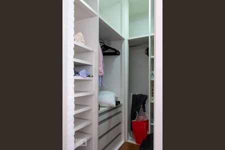 Apartamento à venda com 77m², 1 quarto e sem vagaCloset