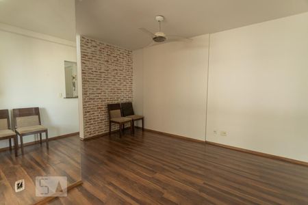 Apartamento para alugar com 60m², 3 quartos e 1 vagaSala
