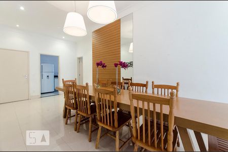 Apartamento para alugar com 60m², 3 quartos e 1 vagaSalão de Festas