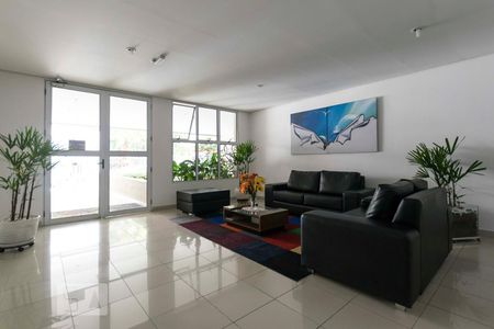 Apartamento à venda com 60m², 2 quartos e 1 vagaÁrea comum - Hall social
