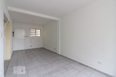 Studio à venda com 33m², 1 quarto e sem vaga Studio à venda com 33m², 1 quarto e sem vagaKitnet