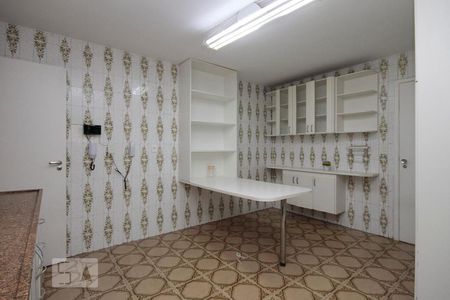 Apartamento à venda com 189m², 3 quartos e 1 vagaCozinha