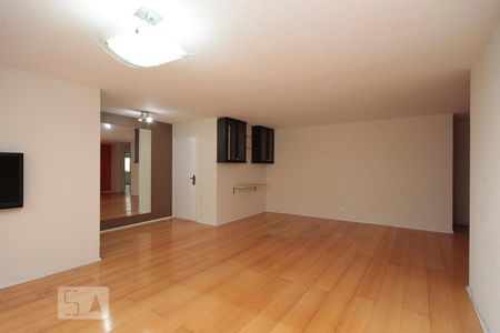 Sala de apartamento à venda com 3 quartos, 189m² em Morro dos Ingleses, São Paulo