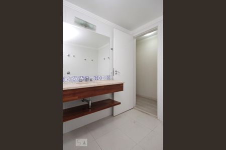 Banheiro de apartamento à venda com 3 quartos, 189m² em Morro dos Ingleses, São Paulo