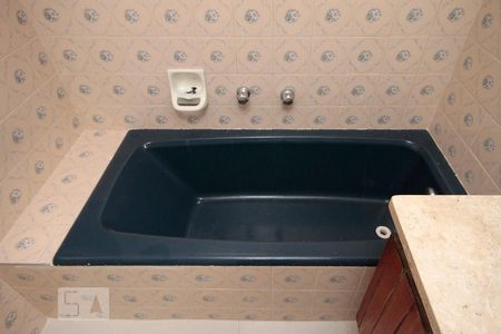 Apartamento à venda com 189m², 3 quartos e 1 vagaBanheiro da Suíte