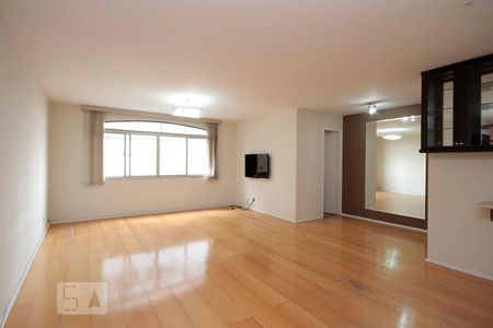 Sala de apartamento à venda com 3 quartos, 189m² em Morro dos Ingleses, São Paulo