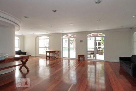 Apartamento à venda com 189m², 3 quartos e 1 vagaSalão de Festas