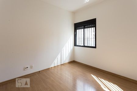 Apartamento à venda com 209m², 4 quartos e 3 vagas Apartamento à venda com 209m², 4 quartos e 3 vagasQuarto 2