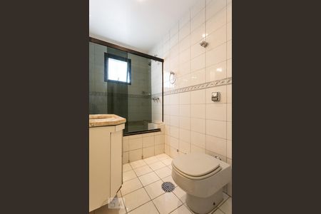 Apartamento à venda com 209m², 4 quartos e 3 vagas Apartamento à venda com 209m², 4 quartos e 3 vagasBanheiro