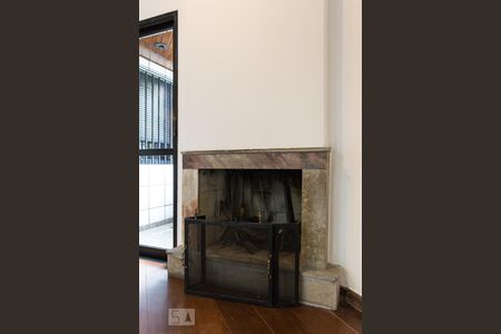 Apartamento à venda com 209m², 4 quartos e 3 vagas Apartamento à venda com 209m², 4 quartos e 3 vagasSala