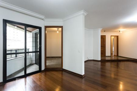 Apartamento à venda com 209m², 4 quartos e 3 vagas Apartamento à venda com 209m², 4 quartos e 3 vagasSala