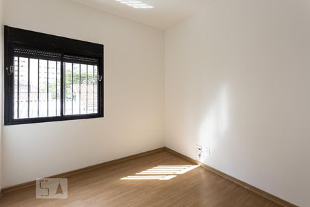 Apartamento à venda com 209m², 4 quartos e 3 vagas Apartamento à venda com 209m², 4 quartos e 3 vagasQuarto 2