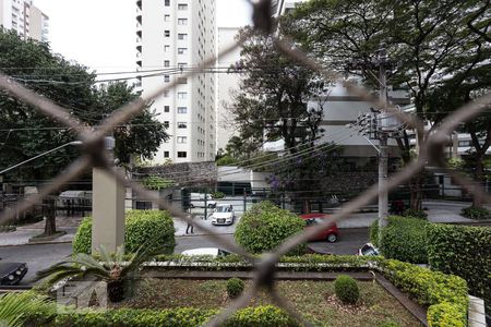 Apartamento à venda com 209m², 4 quartos e 3 vagas Apartamento à venda com 209m², 4 quartos e 3 vagasVista