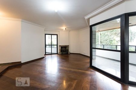 Apartamento à venda com 209m², 4 quartos e 3 vagas Apartamento à venda com 209m², 4 quartos e 3 vagasSala