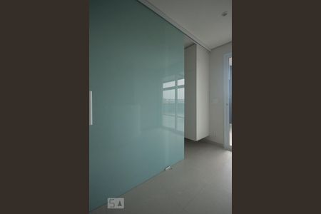 Apartamento à venda com 160m², 2 quartos e 3 vagas Apartamento à venda com 160m², 2 quartos e 3 vagasPiso Superior