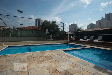 Apartamento à venda com 160m², 2 quartos e 3 vagas Apartamento à venda com 160m², 2 quartos e 3 vagasPiscina