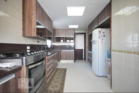 Apartamento à venda com 415m², 4 quartos e 4 vagascozinha