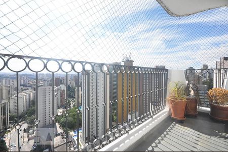varanda de apartamento à venda com 4 quartos, 177m² em Vila Suzana, São Paulo