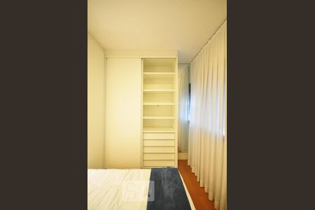 Apartamento para alugar com 60m², 1 quarto e 1 vagaarmário da suíte 