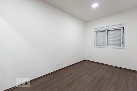 Quarto de apartamento à venda com 1 quarto, 50m² em Empresarial 18 do Forte, Barueri