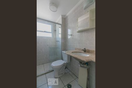 Banheiro de apartamento à venda com 2 quartos, 57m² em Rudge Ramos, São Bernardo do Campo