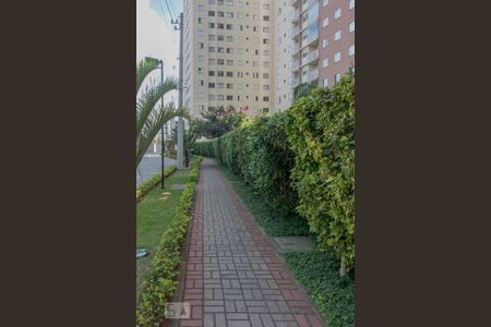 Apartamento à venda com 44m², 2 quartos e 1 vaga Apartamento à venda com 44m², 2 quartos e 1 vagaEntrada