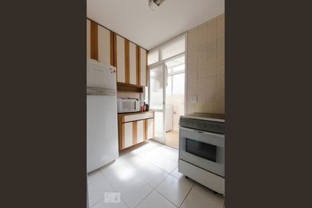 Apartamento à venda com 57m², 2 quartos e 1 vagaCozinha