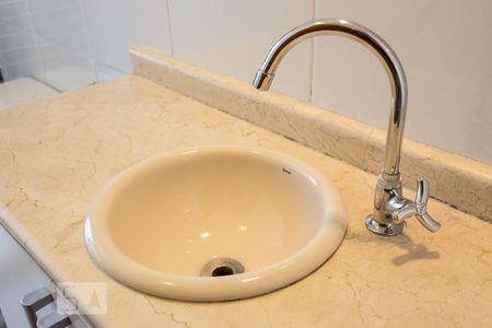 Apartamento para alugar com 70m², 2 quartos e 1 vaga Apartamento para alugar com 70m², 2 quartos e 1 vagaBanheiro