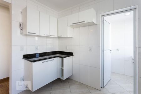 Apartamento para alugar com 70m², 2 quartos e 1 vaga Apartamento para alugar com 70m², 2 quartos e 1 vagaCozinha