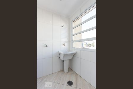 Apartamento para alugar com 70m², 2 quartos e 1 vaga Apartamento para alugar com 70m², 2 quartos e 1 vagaÁrea de serviço