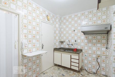 Apartamento à venda com 79m², 2 quartos e sem vaga Apartamento à venda com 79m², 2 quartos e sem vagaCozinha