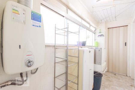 Apartamento à venda com 79m², 2 quartos e sem vaga Apartamento à venda com 79m², 2 quartos e sem vagaÁrea de Serviço
