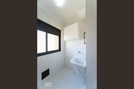 Apartamento para alugar com 80m², 3 quartos e 1 vagaÁrea de Serviço