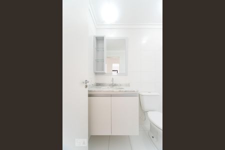 Banheiro de apartamento para alugar com 3 quartos, 80m² em Vila Floresta, Santo André