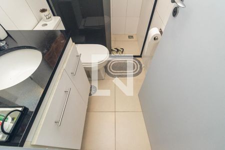 Banheiro de kitnet/studio para alugar com 1 quarto, 34m² em Santa Cecília, São Paulo