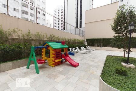 Apartamento para alugar com 38m², 1 quarto e 1 vaga Apartamento para alugar com 38m², 1 quarto e 1 vagaÁrea Comum - Playground