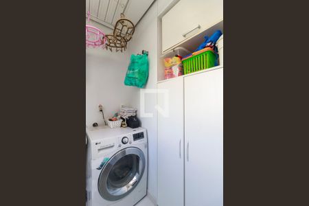 Apartamento à venda com 80m², 2 quartos e 2 vagasÁrea de Serviço