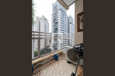 Sala - Varanda de apartamento à venda com 2 quartos, 80m² em Santo Amaro, São Paulo
