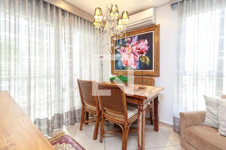 Sala de apartamento à venda com 2 quartos, 80m² em Santo Amaro, São Paulo