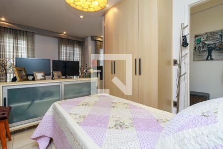 Apartamento à venda com 80m², 2 quartos e 2 vagasSuíte 2